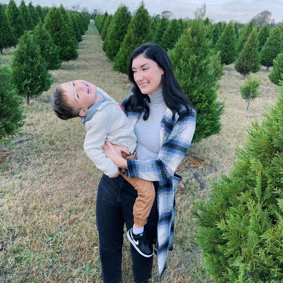 Meet your Posher, Xiomy - Picture 4 of 5